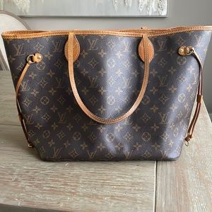 AUTHENTIC Louis Vuitton Neverfull MM